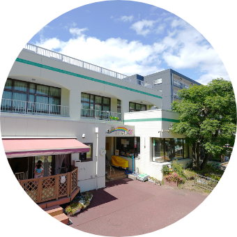 園舎外観